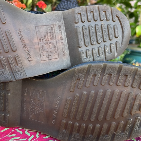 🏴󠁧󠁢󠁥󠁮󠁧󠁿 Super Rare England Vintage Velvet Floral Dr. Martens Boots UK 6 - Picture 16 of 16